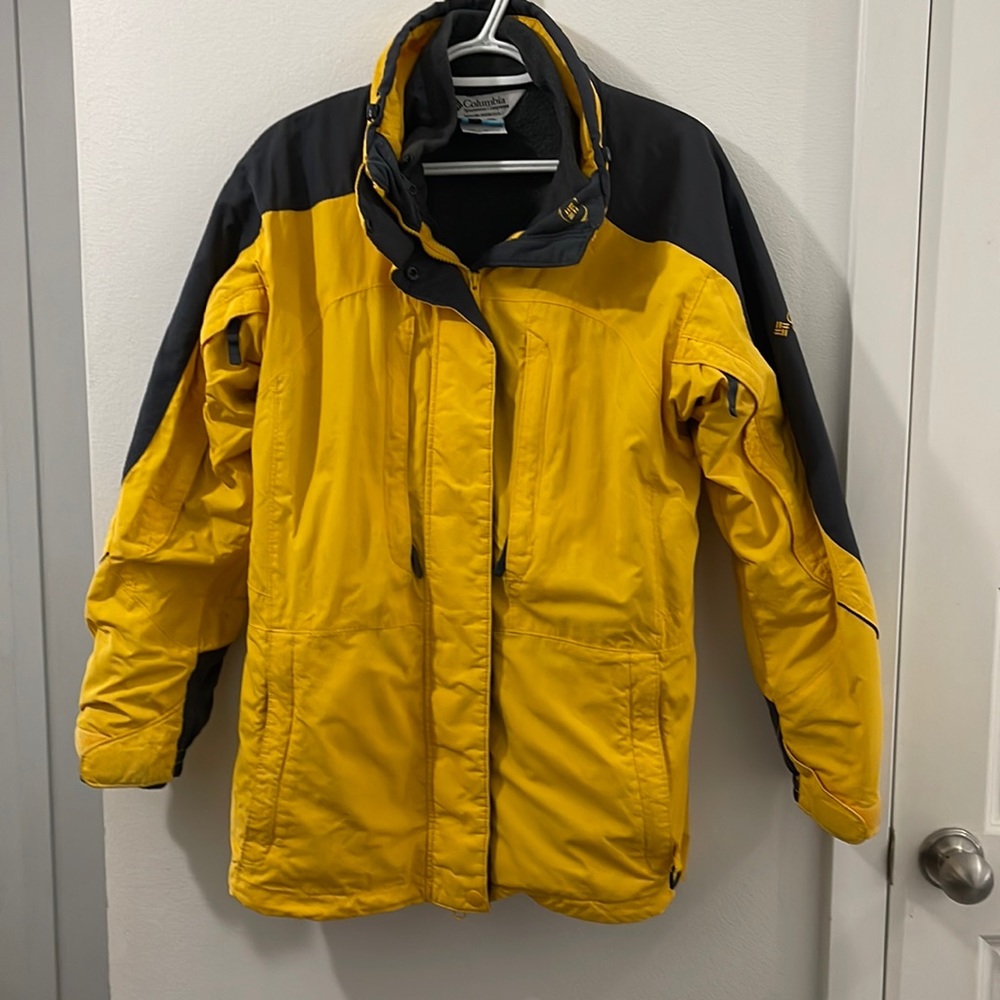Yellow Columbia Winter snow/ski Jacket with Hood